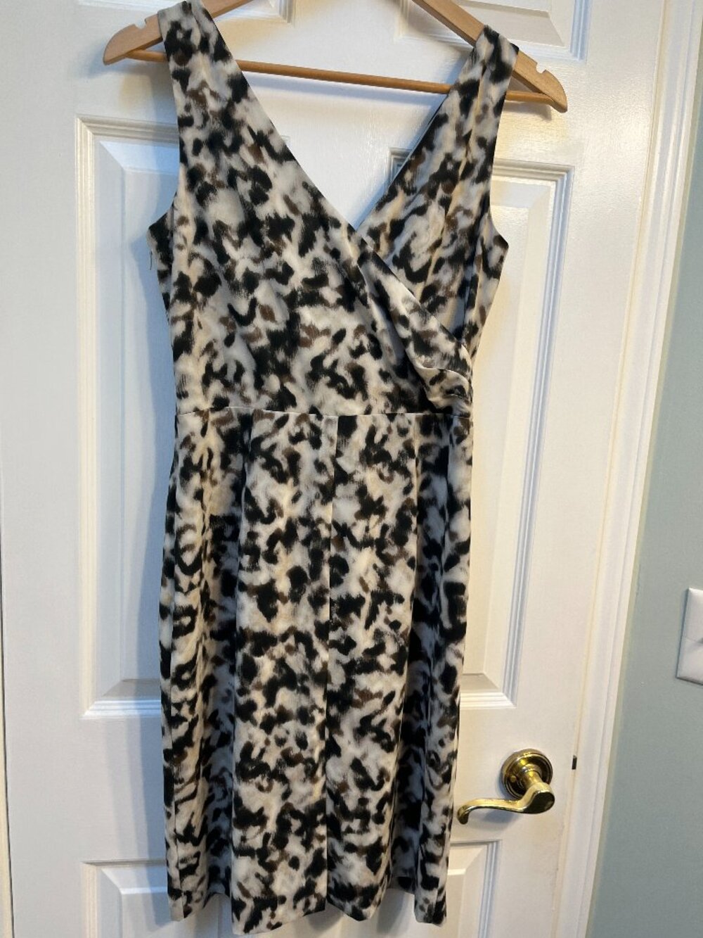 Ann Taylor Faux Wrap Sheath Dress, Size 4, Animal Print, Sleeveless